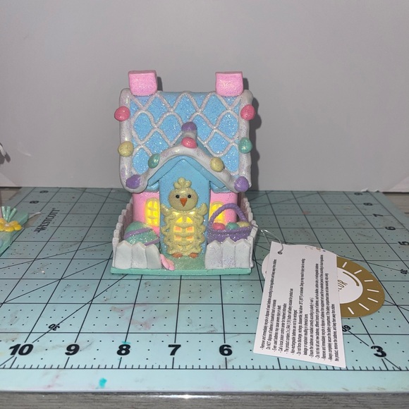 Easter Village LED Decor Set - Picture 2 of 12